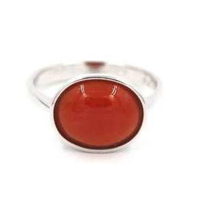 Anillo de Oro Blanco 18k Con Coral Rojo Ovalados Cabujón - Imagen 1 de 4