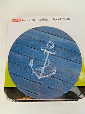 Alfombrilla de ratón circular para PC marca Staples ancla en azul Foto 1 de 4