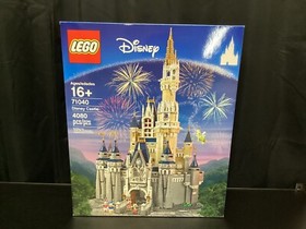 NIB~WALT DISNEY WORLD CASTLE~LEGO 71040~Mickey Minnie Donald Tinkerbell~16+