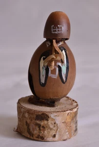 About 4cm(1.6") Japanese Antique Nuts Doll "Komuso" - Picture 1 of 12