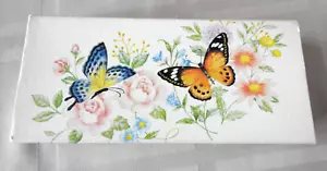 Vintage Avon Summer Butterflies, Special Occasion Fragranced Hostess Soaps - Picture 1 of 3