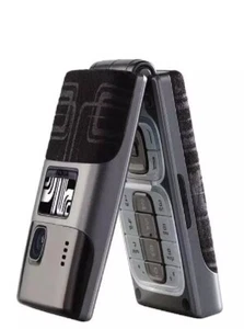 NOKIA 7200 2G GSM 900/1800 FM MP4 Flip Phone - Afbeelding 1 van 18