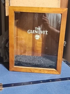 SHOWCASE DISPLAY BOX BAR MAN CAVE DECOR GLENLIVET WOOD & WINDOW 3 BOTTLES VINTAG - Picture 1 of 5