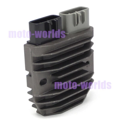 Regulador de voltaje rectificador 2 tonos para TRIUMPH Rocket III Classic Tour 2008-2009 Foto 1 de 4