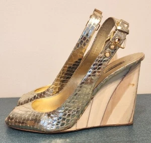 Miu Miu Wedge Heel Women EU 39 Gold Vero Cuoio Back Buckle Open Toe Real Leather - Picture 1 of 12