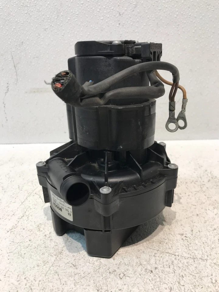 Оригинальный насос впрыска воздуха 2001 Mercedes Benz S500 W211 W220 0580000010 - Изображение 1 из 4