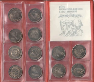 NVA Auszeichnung 12 Medaillen - Bild 1 von 2