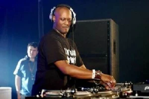 DJ Rush Live Funky Techno & Minimal DJ-Sets Compilation (2000 - 2021) - Picture 1 of 7