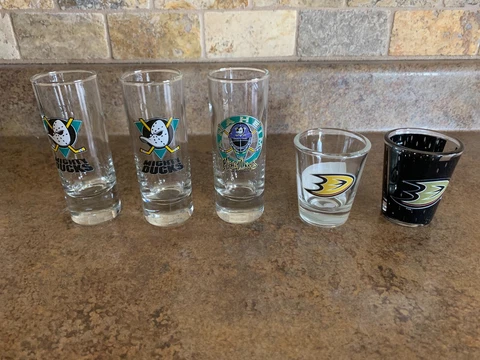 Lot of 5 NHL~Mighty Ducks of Anaheim Assorted Shot Glasses Cover