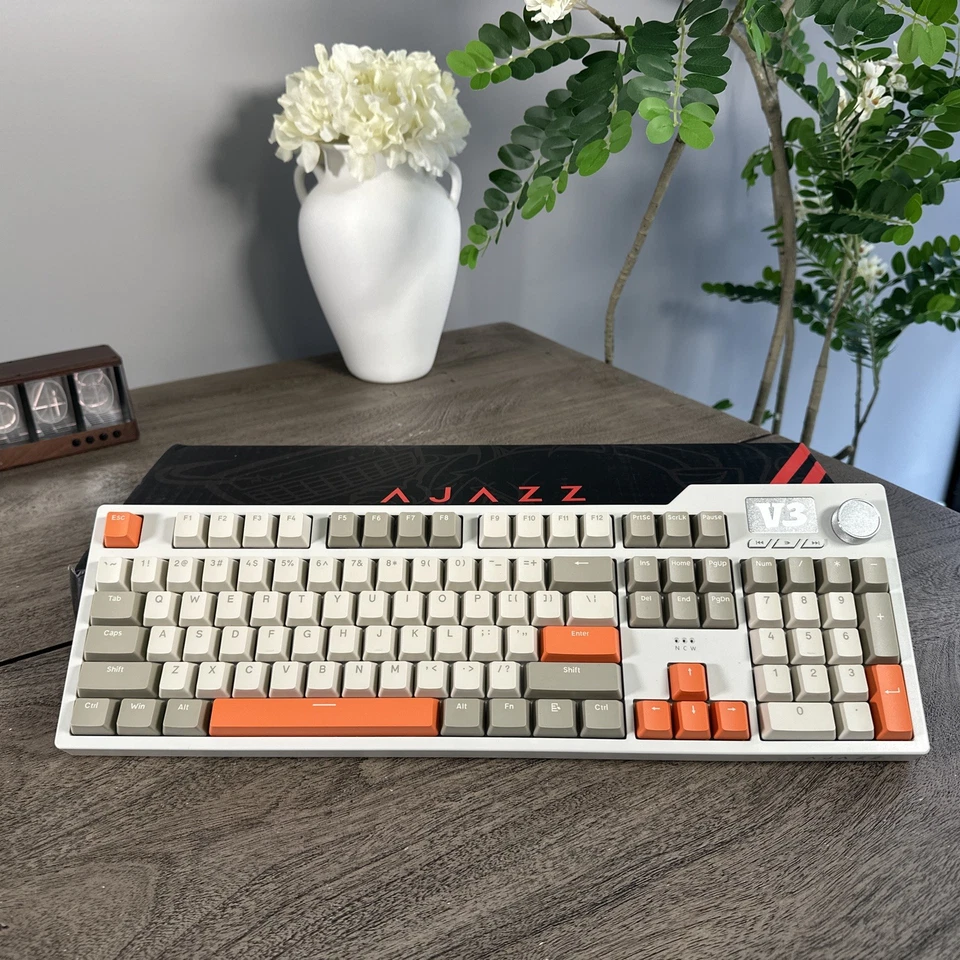 AJAZZ AK35I V3 104-Key LED Backlight Spacer Mount Keyboard avocado switch White - Image 1 of 1