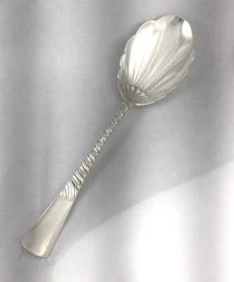 Cuchara de bayas acanaladas Colonial de Gorham Sterling - 8 5/8" Foto 1 de 3