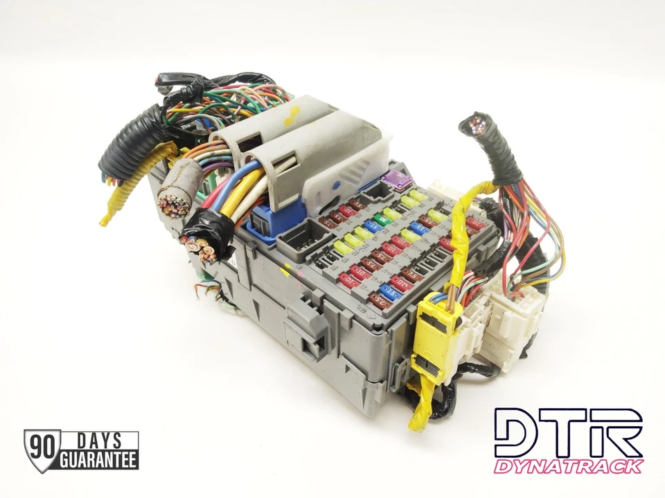 Honda CR-V  2007-2009 2.4L Cabin Interior Fuse Relay Box Block SXS-A001 - Image 1 of 4