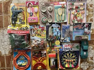 LOTTO 15 GIOCATTOLI VINTAGE CULT ANNI 80-90 - Foto 1 di 2