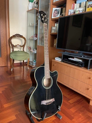 Basso acustico Ibanez AEB8EBK - Immagine 1 di 4