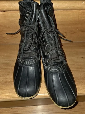 Botas clásicas LL Bean para mujer 8" negras pato talla 9M hechas en Maine EE. UU. Foto 1 de 4