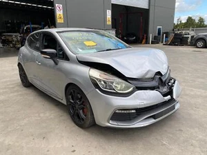 RENAULT CLIO RS X98 12/2013-10/2019 FRONT BAR BRACKET/REINFORCEMENT - Picture 1 of 12