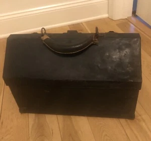 Antike primitive Metall Werkzeugkiste Tackle Box Unikat 10” x 14” Bauernhaus Steampunk - Bild 1 von 12