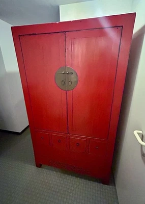 Echter antiker chinesischer Hochzeitsschrank, schöne Schnitzereien - Bild 1 von 4