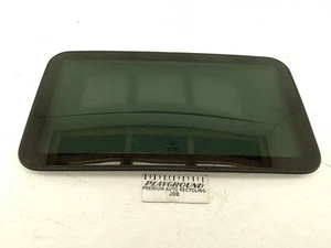 Maserati Quattroporte Sun Moon Roof Window Glass 2004-2008 04 05 06 07 08 - Picture 1 of 12