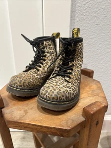 Dr Martens Air Wair Brooklee Boots Zip Combat Toddler Size 9 - Picture 1 of 8