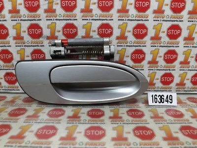 2002 02 2003 03 2004 04 Infiniti I35 pasajero derecho trasero exterior manija de puerta OEM Foto 1 de 4