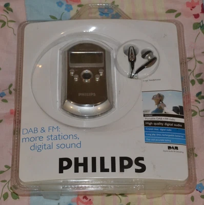 BNIB Philips Portable DA1000 DAB & FM Radio - Sealed - Image 1 of 4