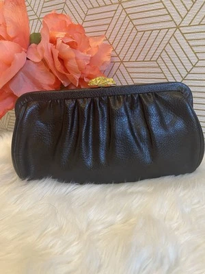 Bolso sin asas/cartera vintage de cuero chocolate Admiral de los años 50 con cierre de pepita dorada!  Foto 1 de 4