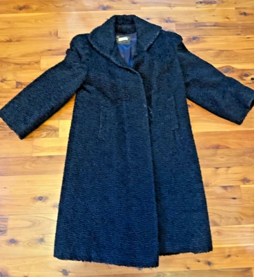 Abrigo Columpio Largo Rizado de Lana de Cordero Negro Damas Marshall Fields Años 50 De Colección Hecho en EE. UU.!! Foto 1 de 4