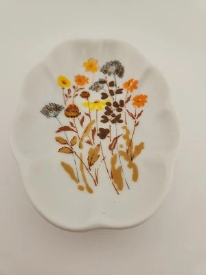 saboneteira vintage flores laranja, amarelas e marrons - Imagem 1 de 4