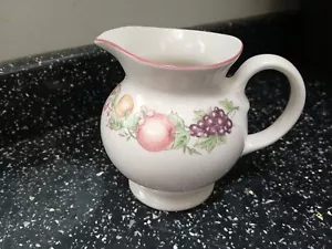 BOOTS ORCHARD MILK JUG - Picture 1 of 2