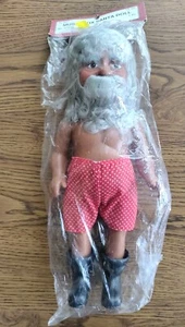 Caja de música artesanal de fibra de 14" muñeca Santa piel oscura nueva en caja - Imagen 1 de 3