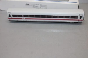 Märklin 43702 4-Achser ICE Zwischenwagen 1.Klasse 805.0 DB AG Spur H0 OVP - Bild 1 von 3