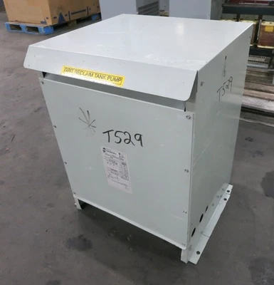 Transformador tipo seco Hammond 20 kVA 575 Delta a 575Y/332 V 3PH DM020NN 575V 3R Foto 1 de 4