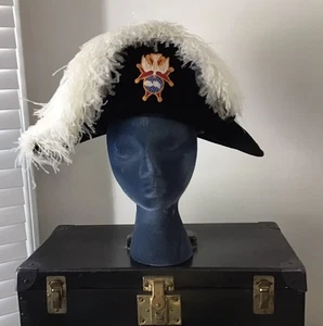 Knights of Columbus Feather Ceremony Hat with Hard Case Box & Cover ~⚡️SWEET⚡️ - Picture 1 of 12