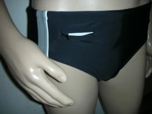 Bugatti Herren Badehose in Slip Form mit Logo in verschiedenen Farben und Größen - Bild 1 von 15