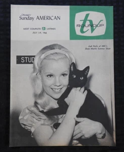 TV Roundup Regional Guide 1966 Judi Rolin "Dean Martin Summer Show" As The World - Picture 1 of 5