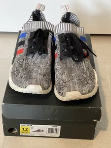 Adidas NMD R1 PK dreifarbige Turnschuhe Größe 12 US Herren - Bild 1 von 21