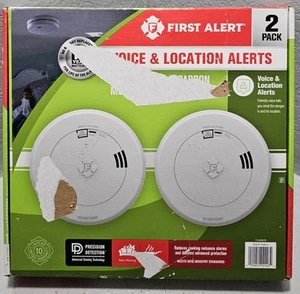 First Alert Voice & Location Alerts 2-in-1 Smoke & Carbon Monoxide Alarms 2-Pack - Picture 1 of 3