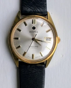 Vintage Roamer Mechanical Wristwatch Beautiful Design Vanguard Incabloc Working - Picture 1 of 6