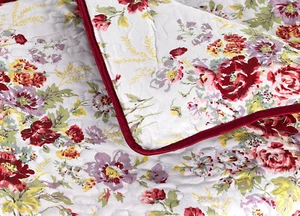 English Floral Boutique Bedspread/Throw/Blanket *Beautiful Rose & Flower Design* - Picture 1 of 4