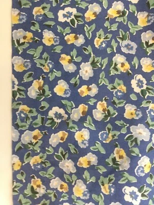 Cortador de tela de costura April Cornell azul amarillo estampado floral mezcla de algodón 26x34 + Foto 1 de 4