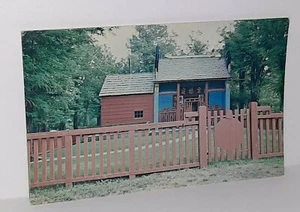 Joss House Weaverville, Kalifornien chinesischer Tempel unter den Wolken - Bild 1 von 2