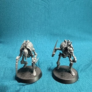 Warhammer 40K Necrones Necron Cryptothralls Construido D - Imagen 1 de 2
