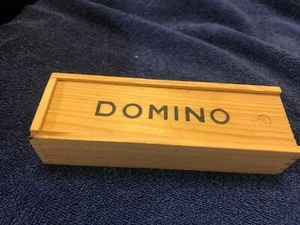 Dominos Vintage Holz Box Set Black Dragon 28 gepresste Fliesen Schwalbenschwanz gebraucht  - Bild 1 von 2