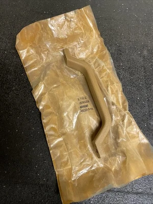 Nuevo de Lote Antiguo Jeep CJ Honey Factory Manija de Tirador de Puerta Dura - CJ7 CJ8 Scrambler OEM Laredo Foto 1 de 4