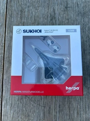 1/200 Herpa Sukhoi T-50 (SU-57) prototype “White Shark” - Image 1 of 3