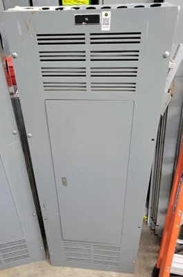 Square D NQOD442L400CU NQOD Panelboard 400 AMP 240 Volt 3 Phase 4W 42C - Image 1 of 4