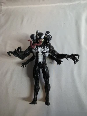 Экшн-фигурка Diamond Select Toys Marvel Select Venom 7 дюймов отдельная - Изображение 1 из 4