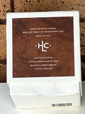 HOTEL LOBBY~ Vela de vacaciones~ 9,75 oz~ CHALET~ NUEVO EN CAJA Foto 1 de 4