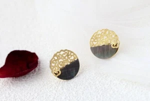 B06 Ohrringe Kreis vergoldete Wolken mit dunkler Muschel Silber 925 - Bild 1 von 6